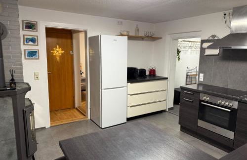 ARCOS Apartment - Geräumige 3-Zimmer-Wohnung mit 8 Einzelbetten - Perfekt für Familien, Gruppen oder Monteure - Foto 13