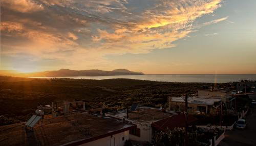 Elegant Roof Deck House with Jacuzzi - Foto 5