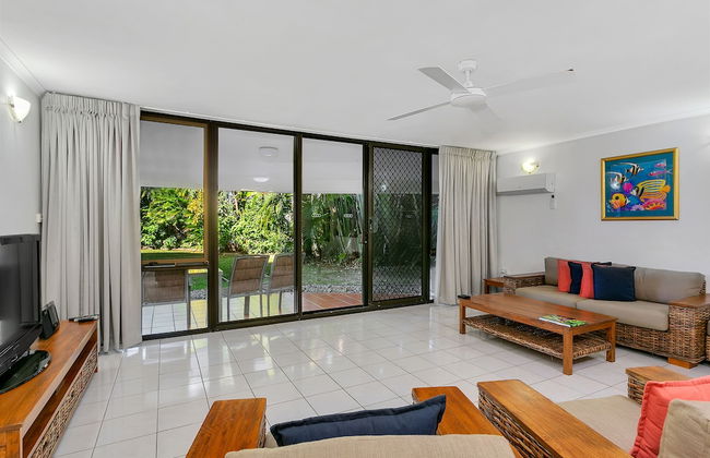 Roydon Beachfront Apartments - Photo 30