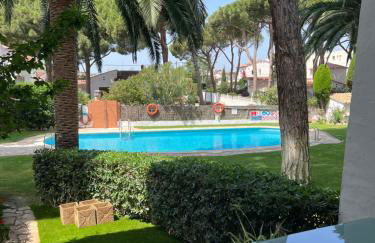 Pueblo Pinos - Foto 1