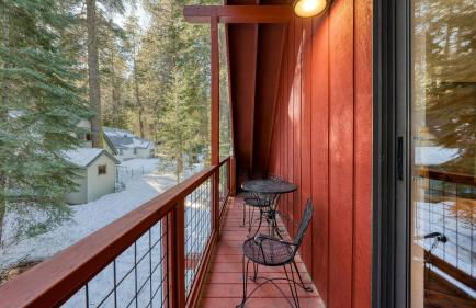 Mountain Cabin w/ Fireplace, Balcony & Easy Ski Access Bear Americana - Foto 5