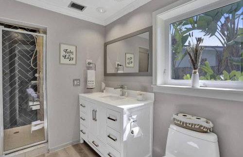 Brand New! Heated Pool, Golf Cart, Next to Beach - Foto 8