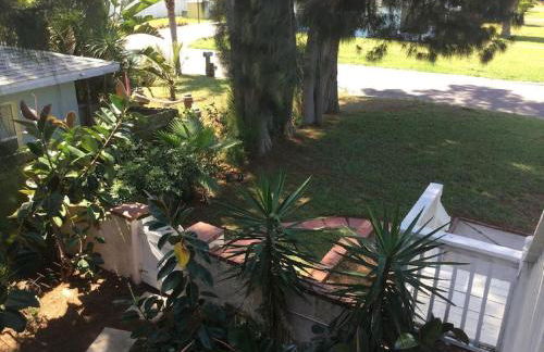 Spacious Beach House Unit,Beautifully Furnished 2 Bed 2Bath./2Min.Walk To Beach - Foto 8