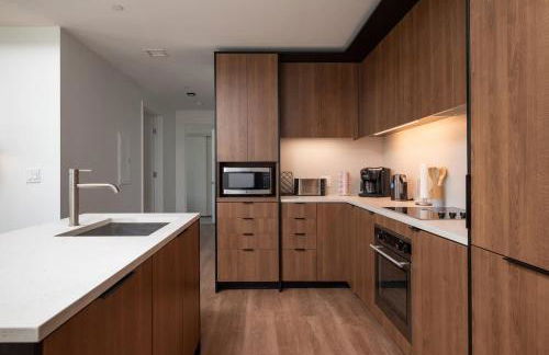 Luxury Apartment w King Bed Shared Pool & Rooftop - Foto 29