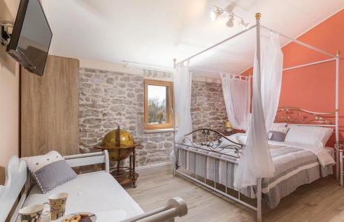 Gorgeous Home In Nedescina With Sauna - Foto 72