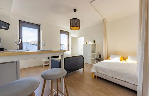 Le studio Sicre proche commdités parking facile - Foto 1