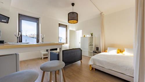 Le studio Sicre proche commdités parking facile - Foto 1