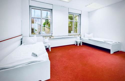 CityChalet Business Apartments - Workers welcome! - Free Parking - Fast WIFI - Smart TV - WM - Photo 9