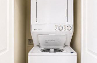 Dog-friendly home with large patio, W/D & central AC - Foto 60