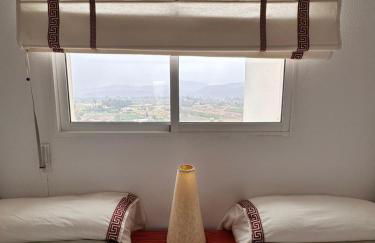 Precioso apartamento con piscina - Photo 13