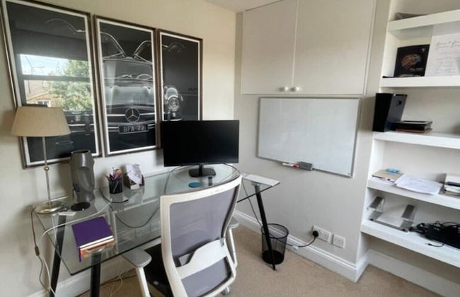 Secluded & Serene 3BD Family Home - Wandsworth! - Foto 30