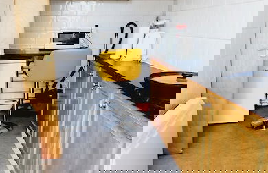 Ashford Cozy Apartment in Town Centre - Photo 5