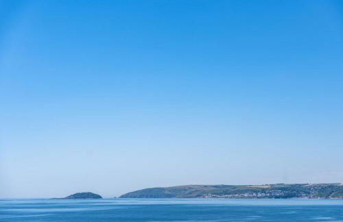 Finest Retreats - Avalon Sea Views - Foto 35