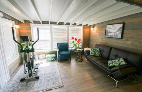 Modern Luxuries in a Quiet Convenient Location - Foto 24