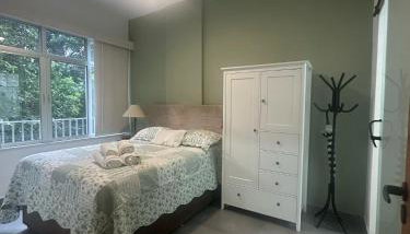 Charmoso Apartamento no Rio - Foto 1, wardrobe