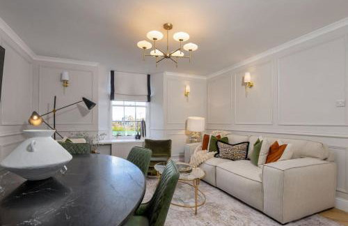 Emerald Suite, The Stirling Residence - Photo 4