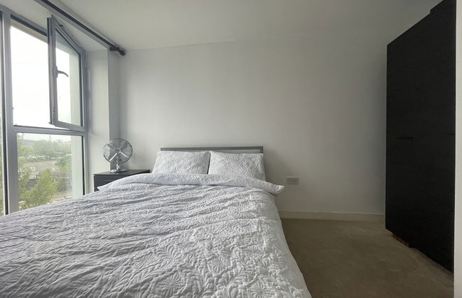 Beautiful 1-bed Apartment in Manchester City - Foto 2