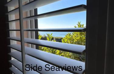 The Beach Retreat - Photo 19