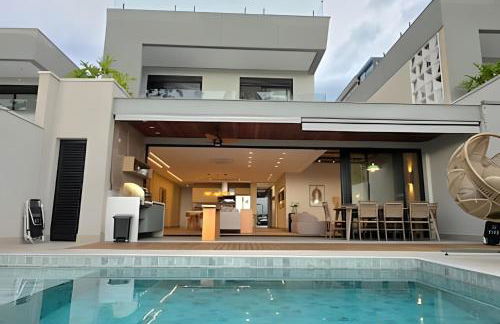 Modernismo Tropical em Toque Toque Pequeno - Foto 1