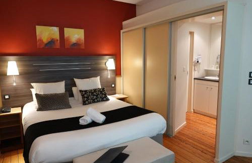 HOTEL CERISE - LES SOURCES Luxeuil-les-Bains - Foto 9