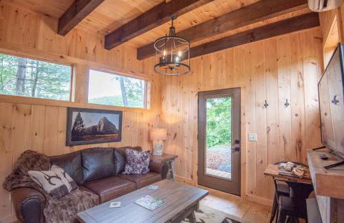 1 Mile to Downtown West Jefferson Camping Cabin #7 - Foto 2