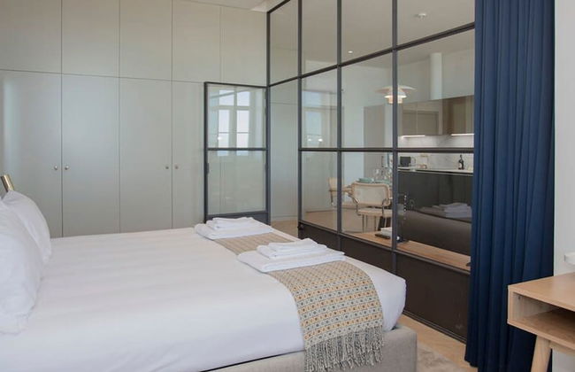 Liiiving in Porto Luxury Beachfront Apartment III - Foto 8