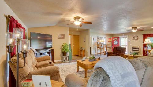 Cozy Lake Eufaula Hideaway with Fire Pit and Hot Tub! - Foto 3