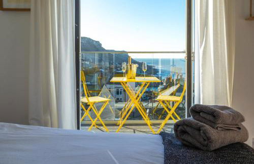 Bright & beautiful 4 bedroom house with sea views - Photo 27