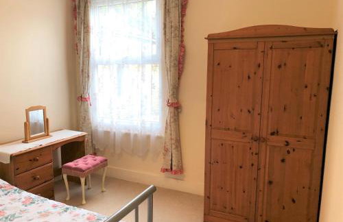 Spacious West London 2 Bedroom Apartment - Foto 14