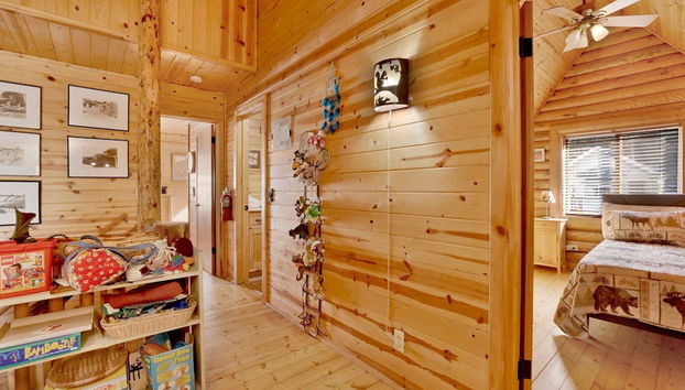 Binky's Mountain Hideaway #2455 - Foto 4, Habitación