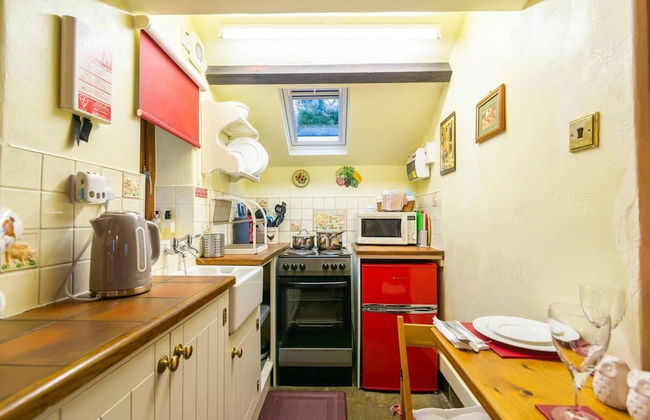 Charming 1-bed Cottage in Staffordshire - Foto 9