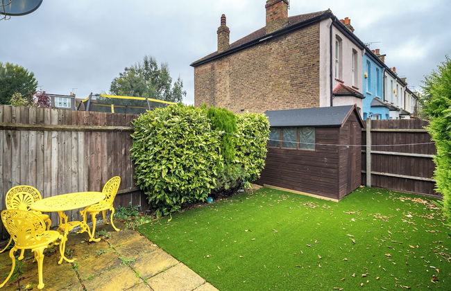 JOIVY 2-bed flat in West London - Foto 24