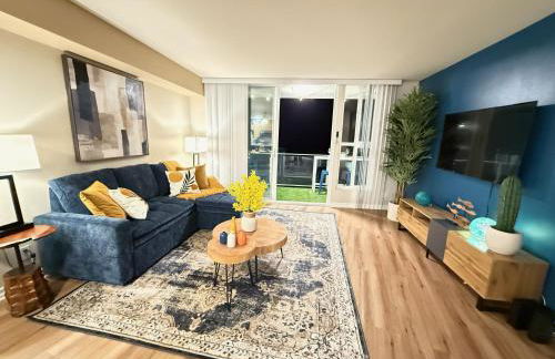 Oceanfront 1 BR Oasis w Parking & Pool 417 - Foto 1