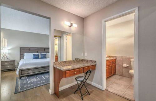 Las Vegas Strip Views Pool Jacuzzi - Foto 12