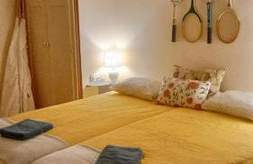 Maison Biscuit. Apartament a la plaça de la vila - Photo 11