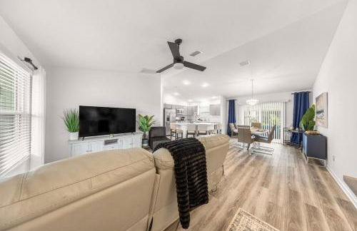 Villages Escape by Eastport Square With Golf Cart and BBQ - Foto 2