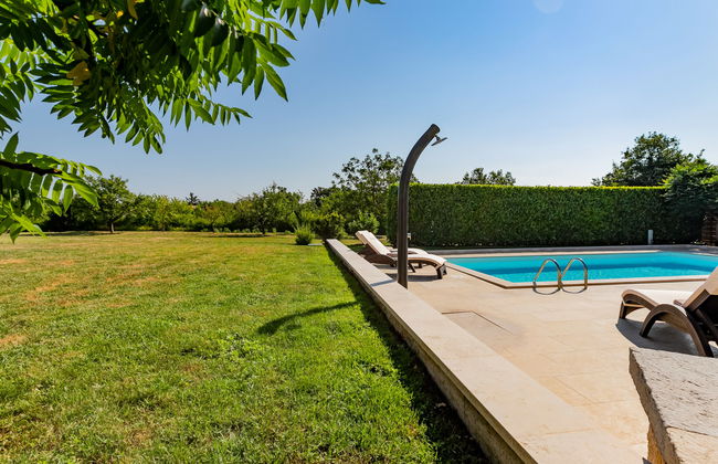 Poli Murvu - Foto 24