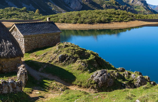 Tour por el Parque Natural de Somiedo - Foto 1