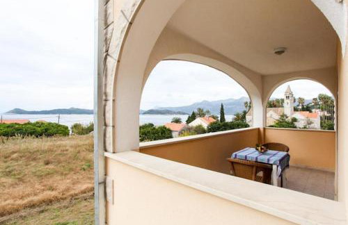 Apartments Ana Lopud - Studio with Balcony and Sea View-2 - Photo 28