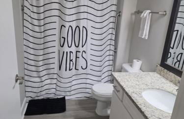 right 2Bed Apt Walk to NRG and TMC with Pool Gym - Foto 9