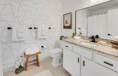 Penthouse Perfection with Unmatched Skyline Views - Foto 14