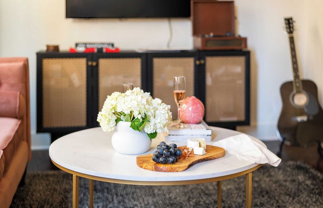 Hart Suite Buyout 7 by Avantstay Two Nashville Town Houses w/ Stunning Amenities & Design - Foto 6