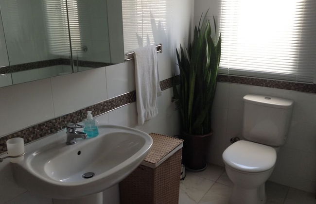 Luxury Seafront Apartment With Pool - Foto 15