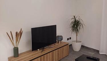 Tirano Vecchia - Photo 5