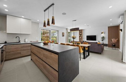 Nice Home In Marasi With Wifi - Foto 6