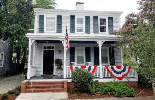 1860 House In the Heart of Downtown - Foto 18