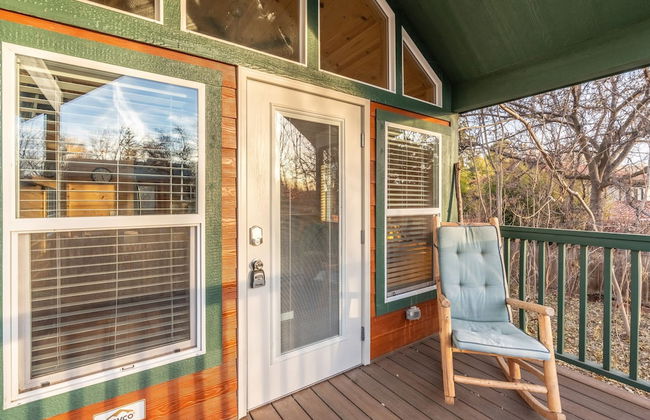 NEW Moondance Majestic Mini Cabin Cathedral Rock - Foto 7