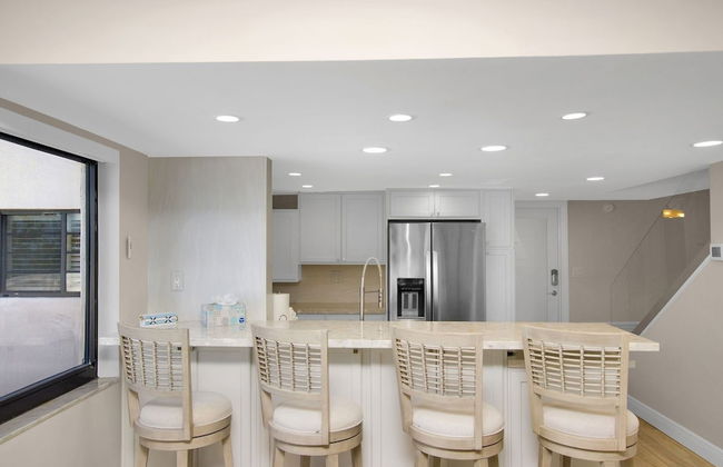 Bayfront Townhouse Located In The Lush Tropical Setting Of Rock Harbor Club. 2 Bedroom Condo by RedAwning - Foto 12