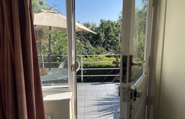 Entire 1bed Studio With Ensuite, Balcony & Parking - Foto 7