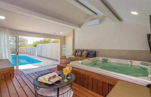 Awesome Home In Pridraga - Foto 15